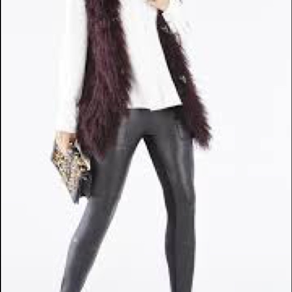 🔥BCBG MAXAZRIA RUNWAY Mongolian Fur Vest🔥 - Picture 6 of 8